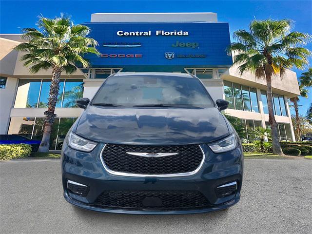 2025 Chrysler Pacifica PACIFICA SELECT