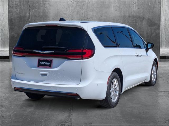 2025 Chrysler Pacifica PACIFICA SELECT
