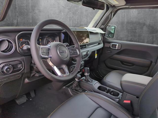 2025 Jeep Wrangler WRANGLER 4-DOOR SAHARA