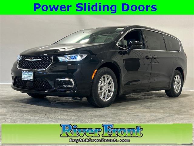 2025 Chrysler Pacifica PACIFICA SELECT