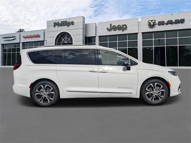 2025 Chrysler Pacifica PACIFICA PINNACLE