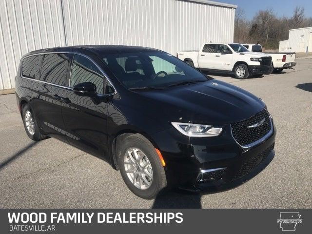 2025 Chrysler Pacifica PACIFICA SELECT