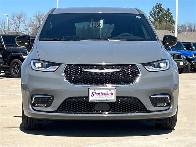 2025 Chrysler Pacifica PACIFICA SELECT