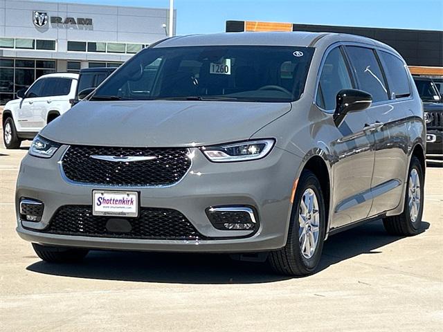 2025 Chrysler Pacifica PACIFICA SELECT