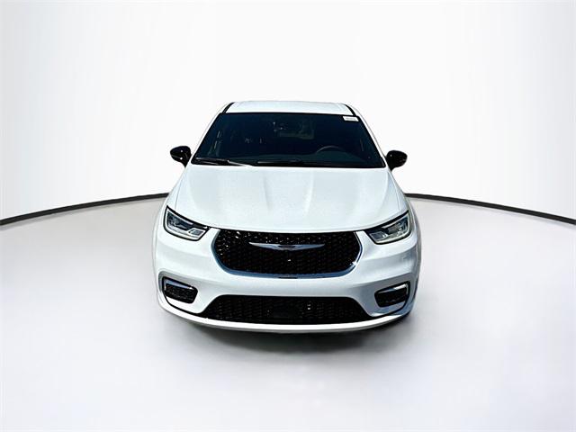 2025 Chrysler Pacifica PACIFICA SELECT