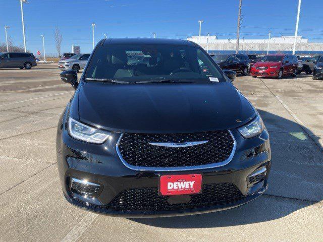 2025 Chrysler Pacifica PACIFICA SELECT