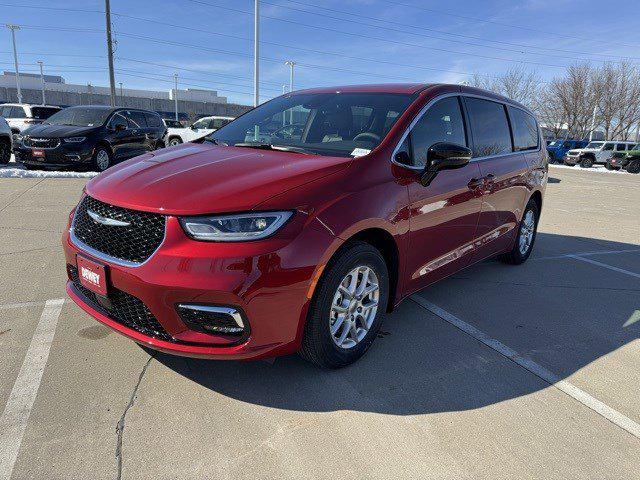 2025 Chrysler Pacifica PACIFICA SELECT
