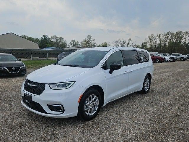 2025 Chrysler Pacifica PACIFICA SELECT