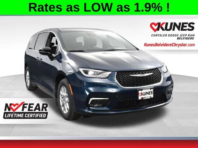 2025 Chrysler Pacifica PACIFICA SELECT