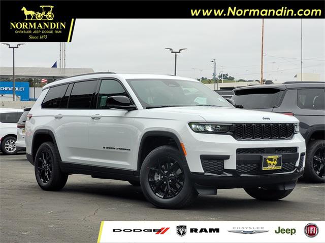 2025 Jeep Grand Cherokee GRAND CHEROKEE L ALTITUDE X 4X4