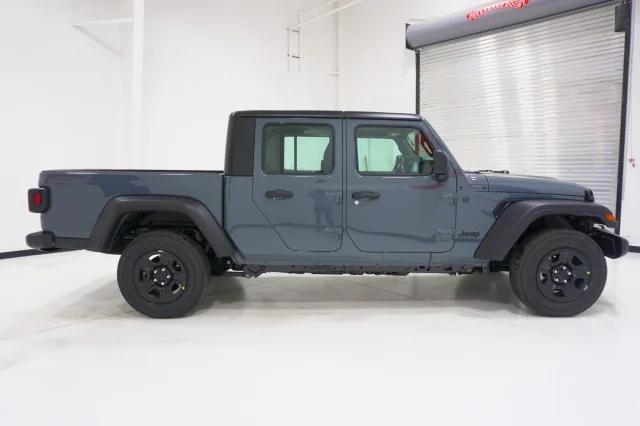 2025 Jeep Gladiator GLADIATOR SPORT 4X4