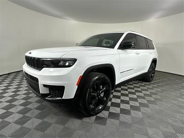 2023 Jeep Grand Cherokee L Altitude 4x4