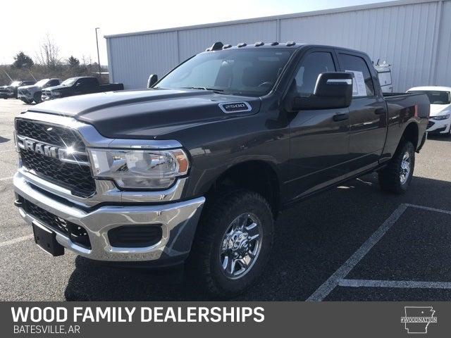 2024 RAM 2500 Tradesman Crew Cab 4x4 64 Box