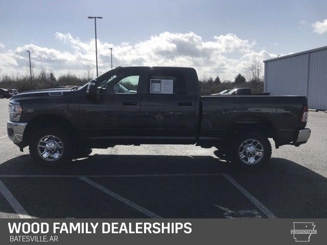 2024 RAM 2500 Tradesman Crew Cab 4x4 64 Box