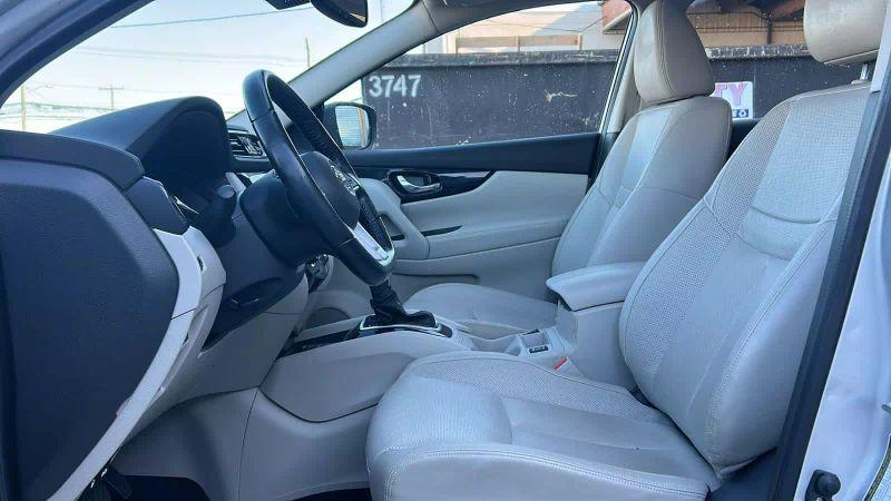 2021 Nissan Rogue Sport SL AWD Xtronic CVT