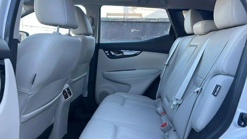 2021 Nissan Rogue Sport SL AWD Xtronic CVT