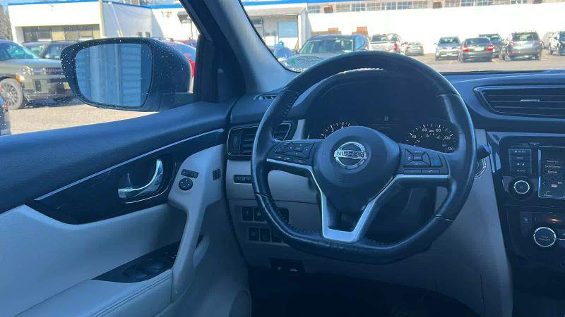2021 Nissan Rogue Sport SL AWD Xtronic CVT