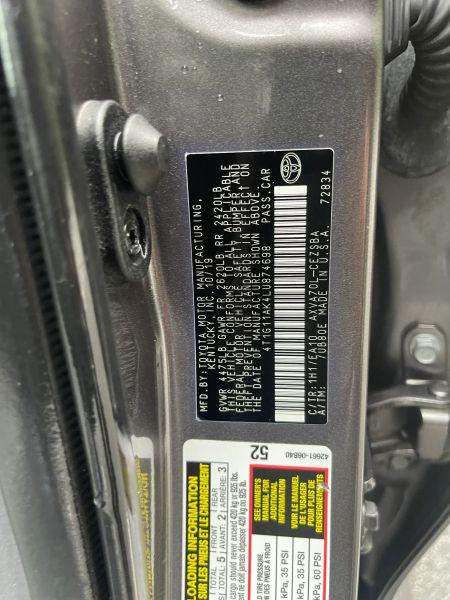 2020 Toyota Camry SE