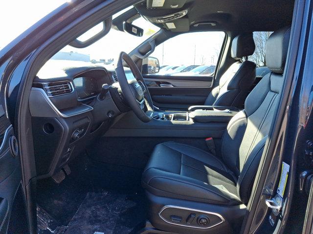 2025 Jeep Wagoneer Series II Carbide 4x4
