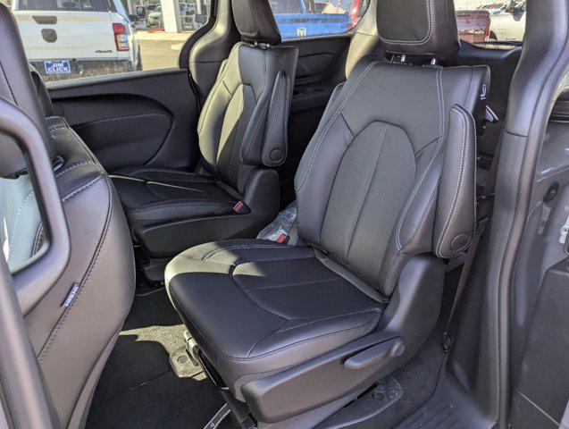 New 2025 Chrysler Pacifica Hybrid For Sale in Tucson, AZ