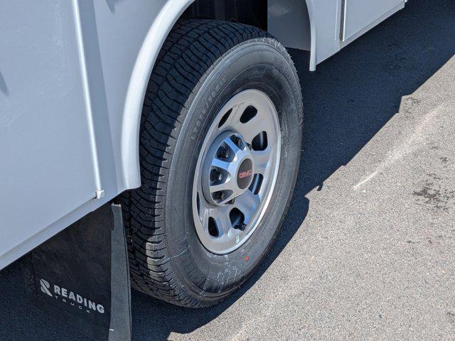 2025 GMC Sierra 3500HD 4WD Double Cab Long Bed Pro