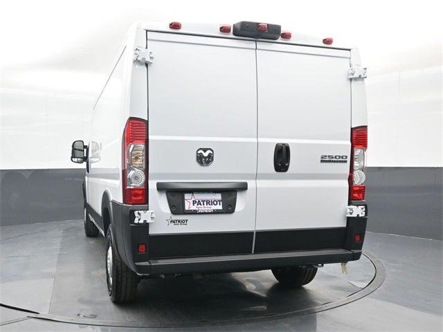 2025 RAM Ram ProMaster RAM PROMASTER 2500 TRADESMAN CARGO VAN LOW ROOF 136 WB