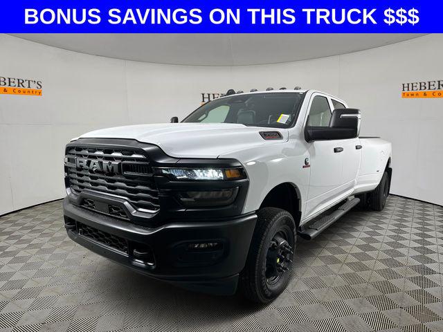 2025 RAM Ram 3500 RAM 3500 TRADESMAN CREW CAB 4X4 8 BOX