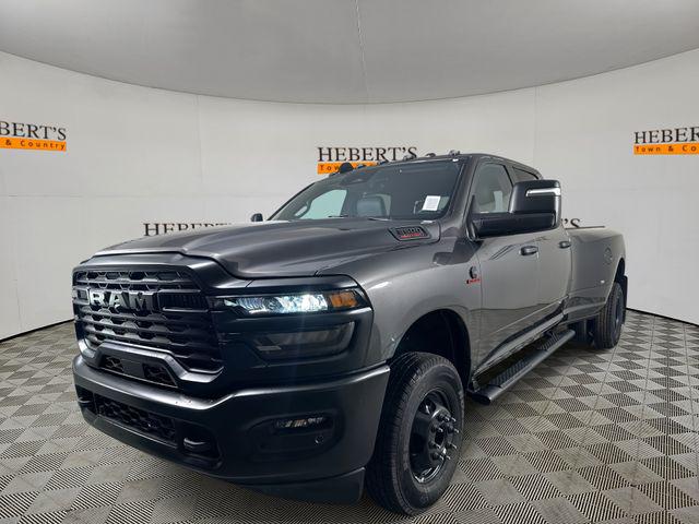 2025 RAM Ram 3500 RAM 3500 TRADESMAN CREW CAB 4X4 8 BOX