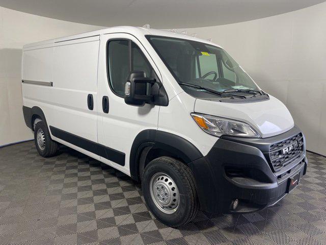 2025 RAM Ram ProMaster RAM PROMASTER 2500 TRADESMAN CARGO VAN LOW ROOF 136 WB