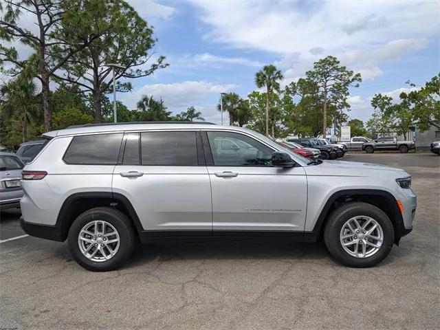 2025 Jeep Grand Cherokee GRAND CHEROKEE L LAREDO X 4X2