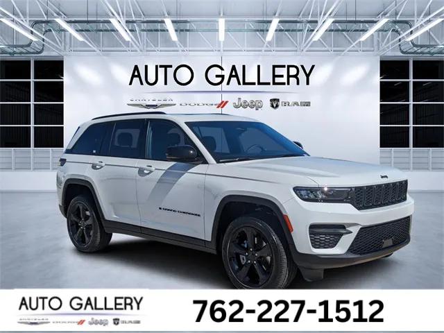2025 Jeep Grand Cherokee GRAND CHEROKEE ALTITUDE X 4X2
