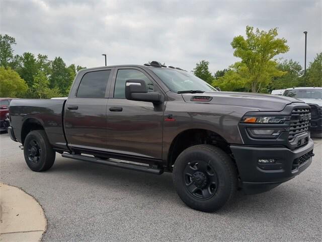 2025 RAM Ram 3500 RAM 3500 TRADESMAN CREW CAB 4X4 64 BOX