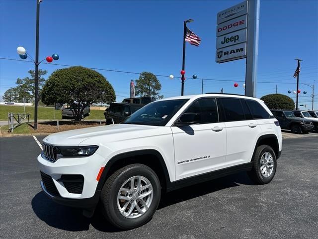 2025 Jeep Grand Cherokee GRAND CHEROKEE LAREDO X 4X2