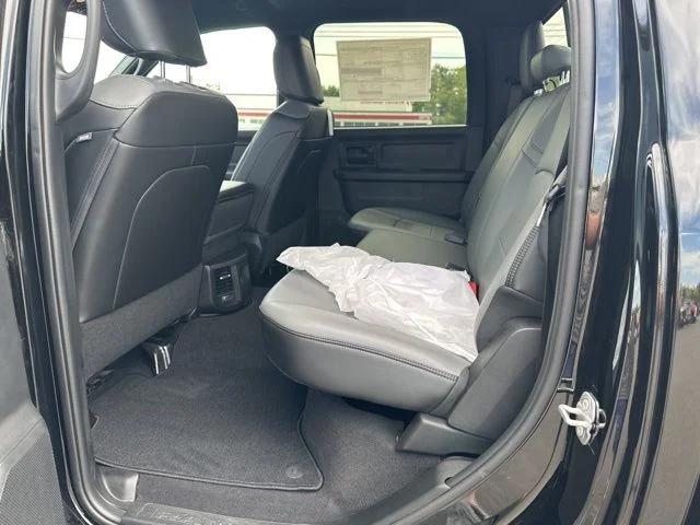 2025 Ram 2500 Tradesman Crew Cab 4x4 64 Box