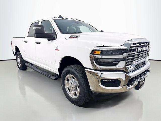 2025 RAM Ram 2500 RAM 2500 TRADESMAN CREW CAB 4X4 64 BOX