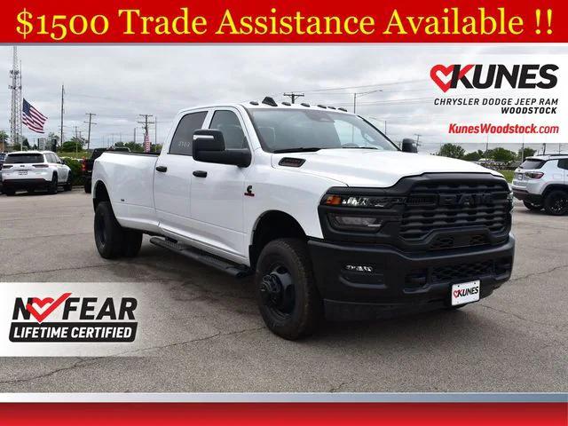 2025 RAM Ram 3500 RAM 3500 TRADESMAN CREW CAB 4X4 8 BOX