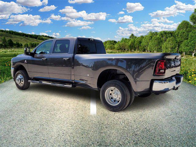 2025 RAM Ram 3500 RAM 3500 TRADESMAN CREW CAB 4X4 8 BOX