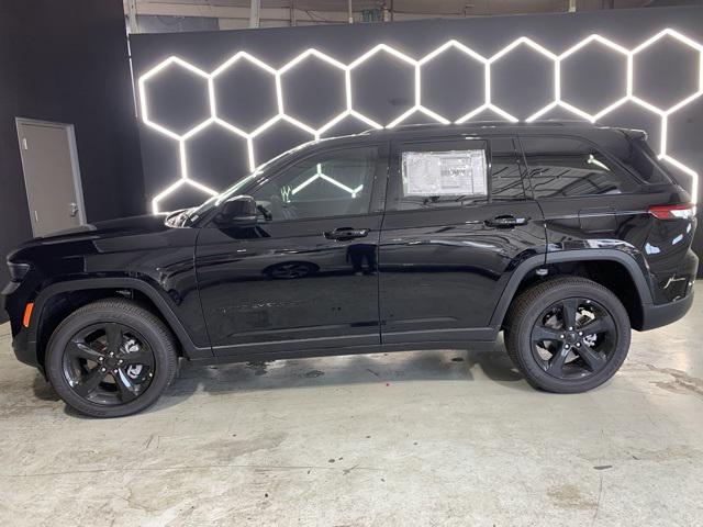 2025 Jeep Grand Cherokee GRAND CHEROKEE ALTITUDE X 4X4
