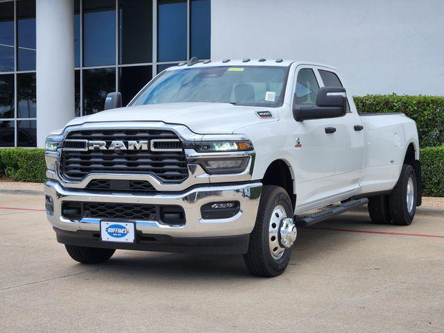 2025 RAM Ram 3500 RAM 3500 TRADESMAN CREW CAB 4X4 8 BOX