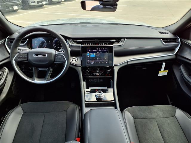 2025 Jeep Grand Cherokee GRAND CHEROKEE L ALTITUDE X 4X2