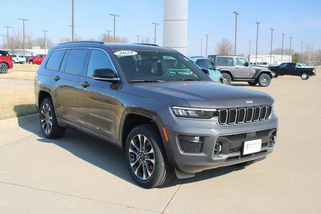 2025 Jeep Grand Cherokee GRAND CHEROKEE L OVERLAND 4X4