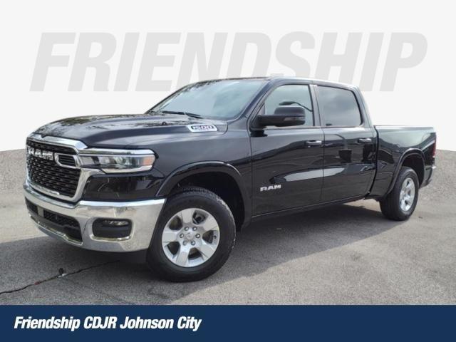 2025 RAM Ram 1500 RAM 1500 BIG HORN CREW CAB 4X4 64 BOX