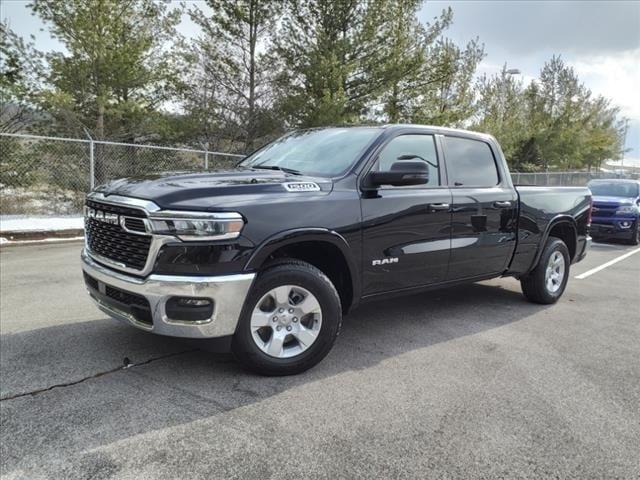 2025 RAM Ram 1500 RAM 1500 BIG HORN CREW CAB 4X4 64 BOX