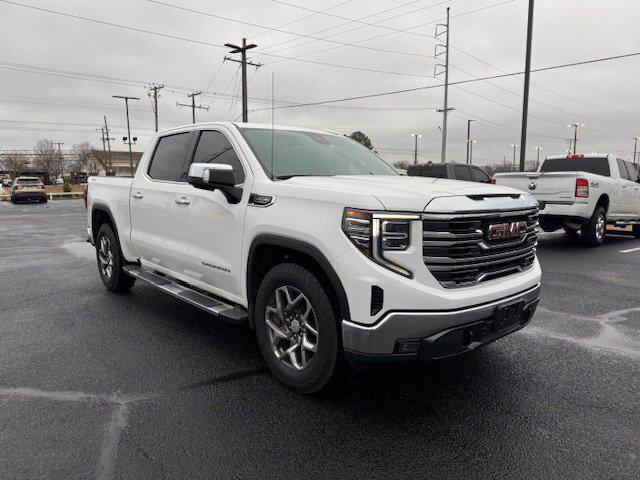 2022 GMC Sierra 1500 4WD Crew Cab Short Box SLT