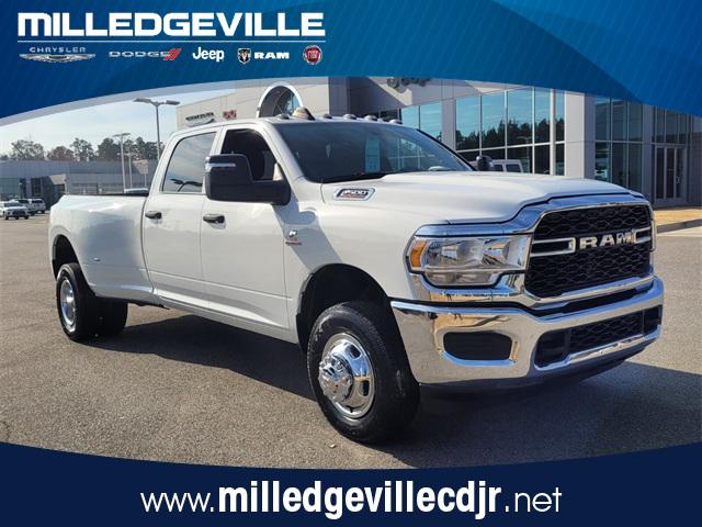 2024 RAM Ram 3500 RAM 3500 TRADESMAN CREW CAB 4X4 8 BOX
