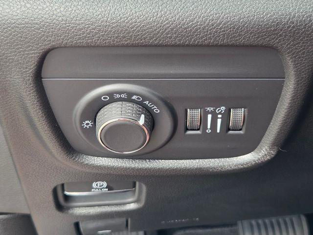 2024 Jeep Grand Cherokee Altitude X 4x2