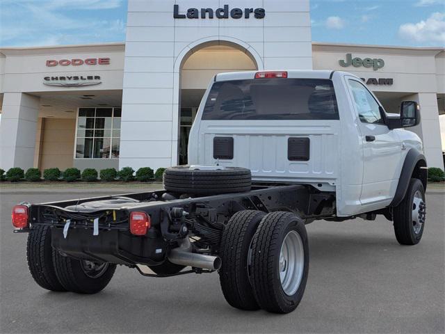 2024 RAM Ram 5500 Chassis Cab RAM 5500 TRADESMAN CHASSIS REGULAR CAB 4X4 84 CA