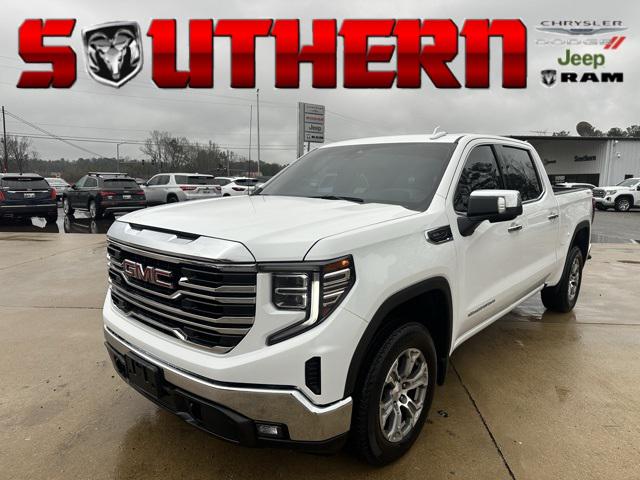 2023 GMC Sierra 1500 4WD Crew Cab Short Box SLT