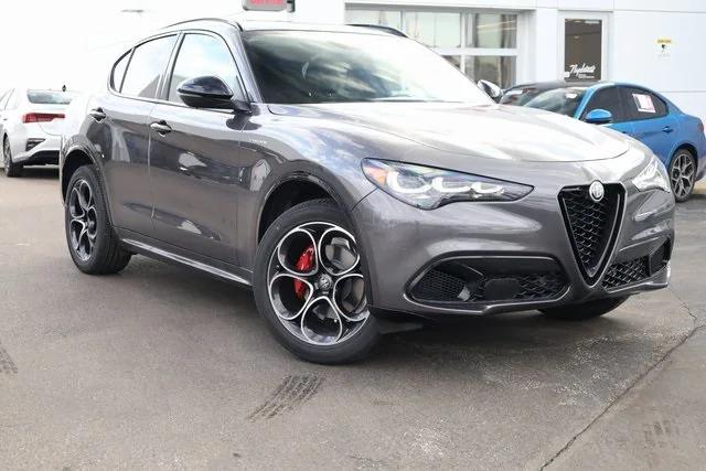 2025 Alfa Romeo Stelvio STELVIO