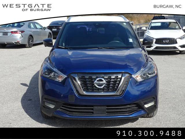 2020 Nissan Kicks SR
